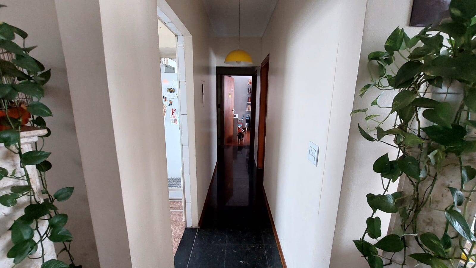 Apartamento à venda com 3 quartos, 140m² - Foto 8