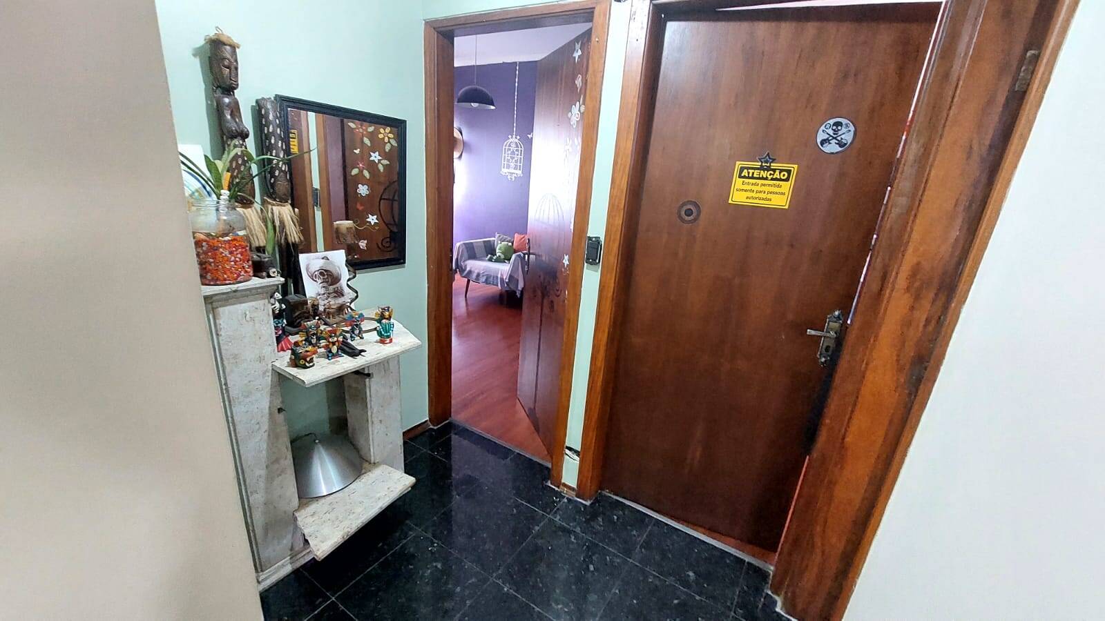 Apartamento à venda com 3 quartos, 140m² - Foto 25