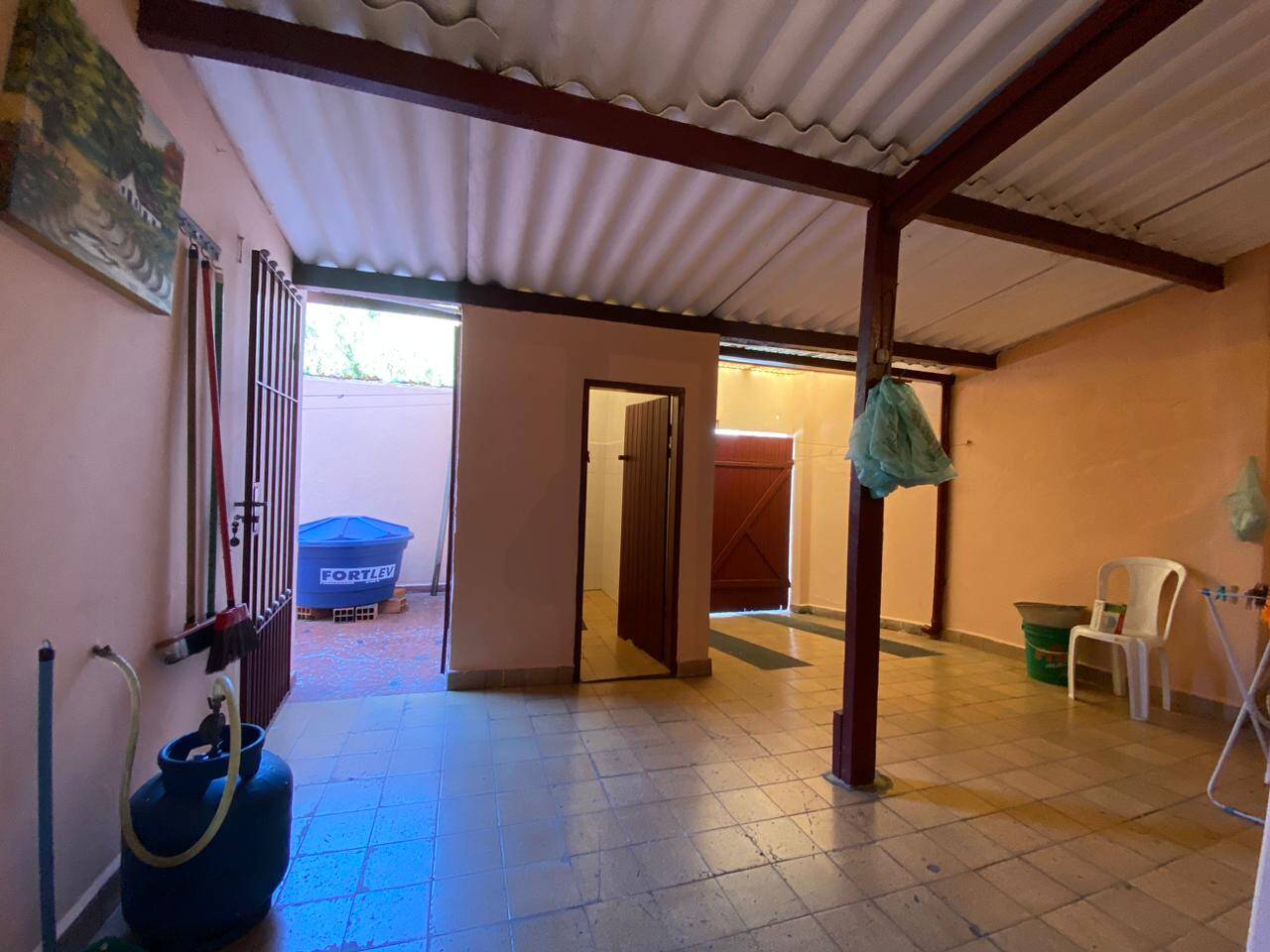 Casa à venda com 2 quartos, 177m² - Foto 14