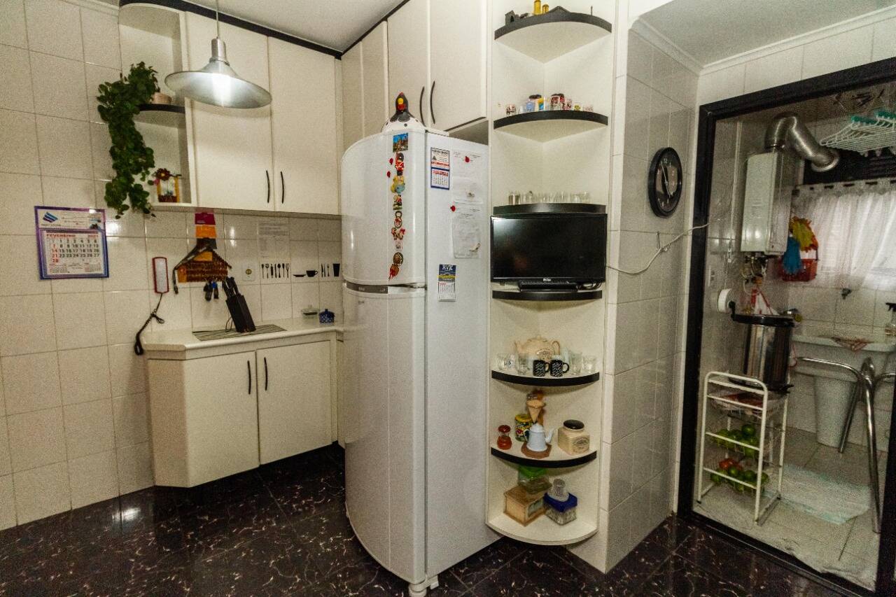 Apartamento à venda com 3 quartos, 100m² - Foto 15