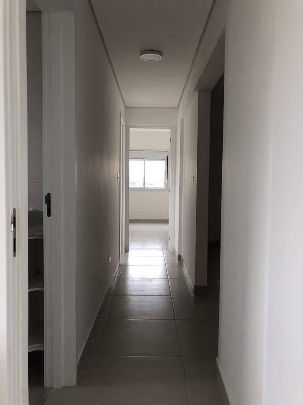 Apartamento à venda com 3 quartos, 95m² - Foto 7