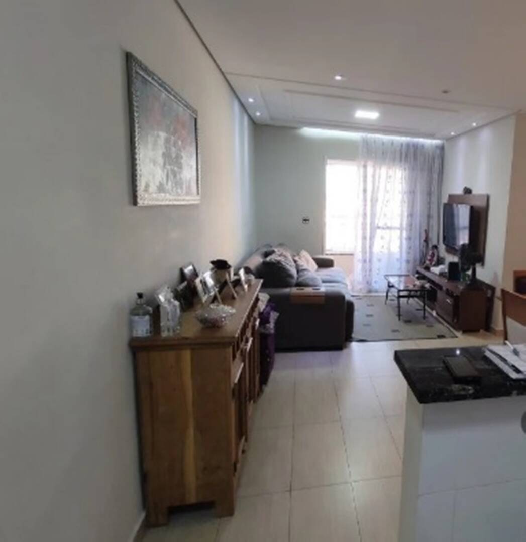 Apartamento à venda com 3 quartos, 84m² - Foto 2