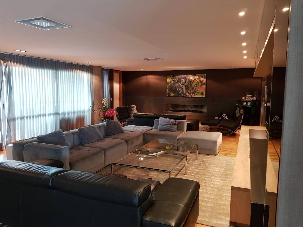 Apartamento à venda com 4 quartos, 350m² - Foto 19