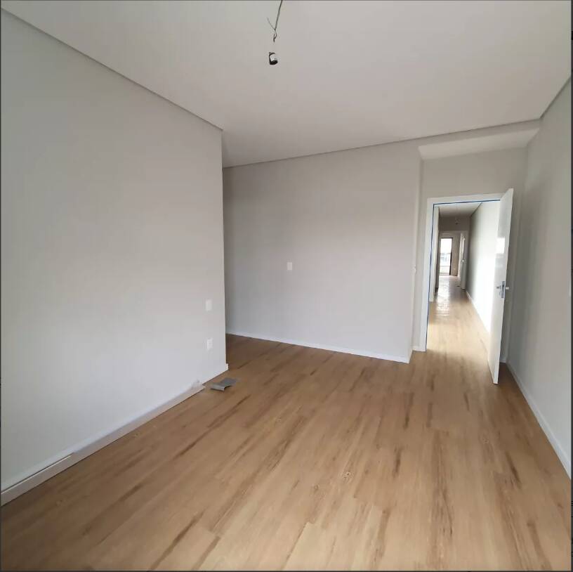 Casa à venda com 3 quartos, 140m² - Foto 7