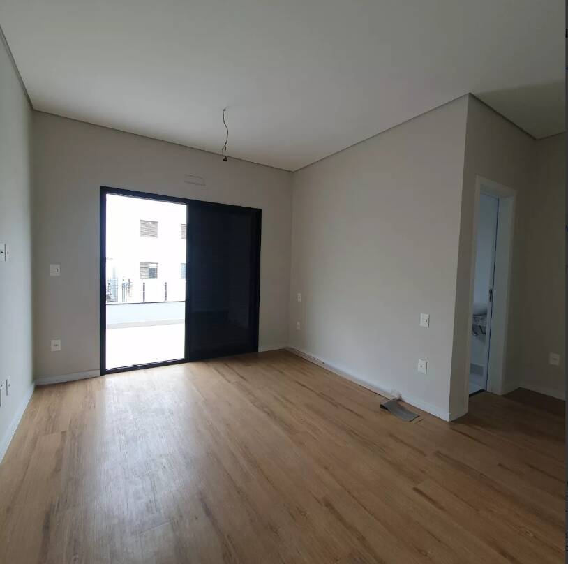 Casa à venda com 3 quartos, 140m² - Foto 9