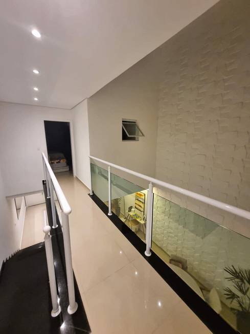 Casa à venda com 3 quartos, 240m² - Foto 12