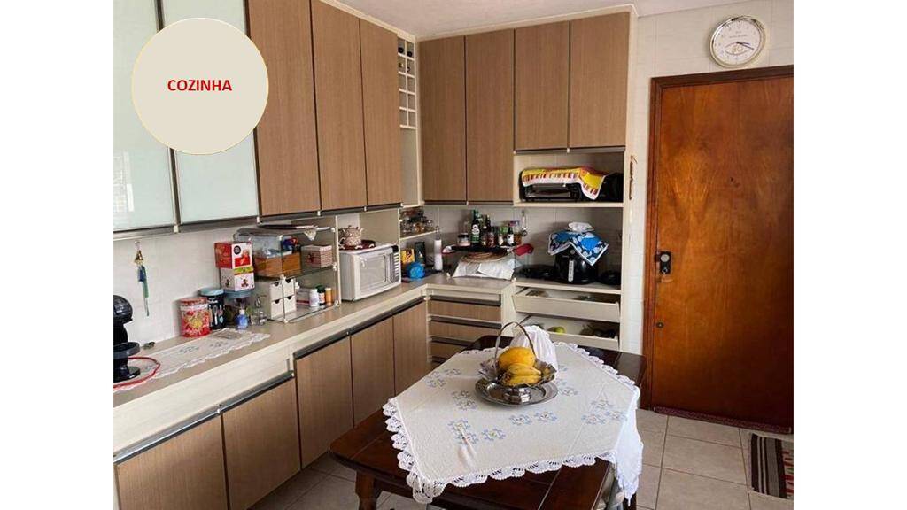 Apartamento à venda com 3 quartos, 158m² - Foto 3