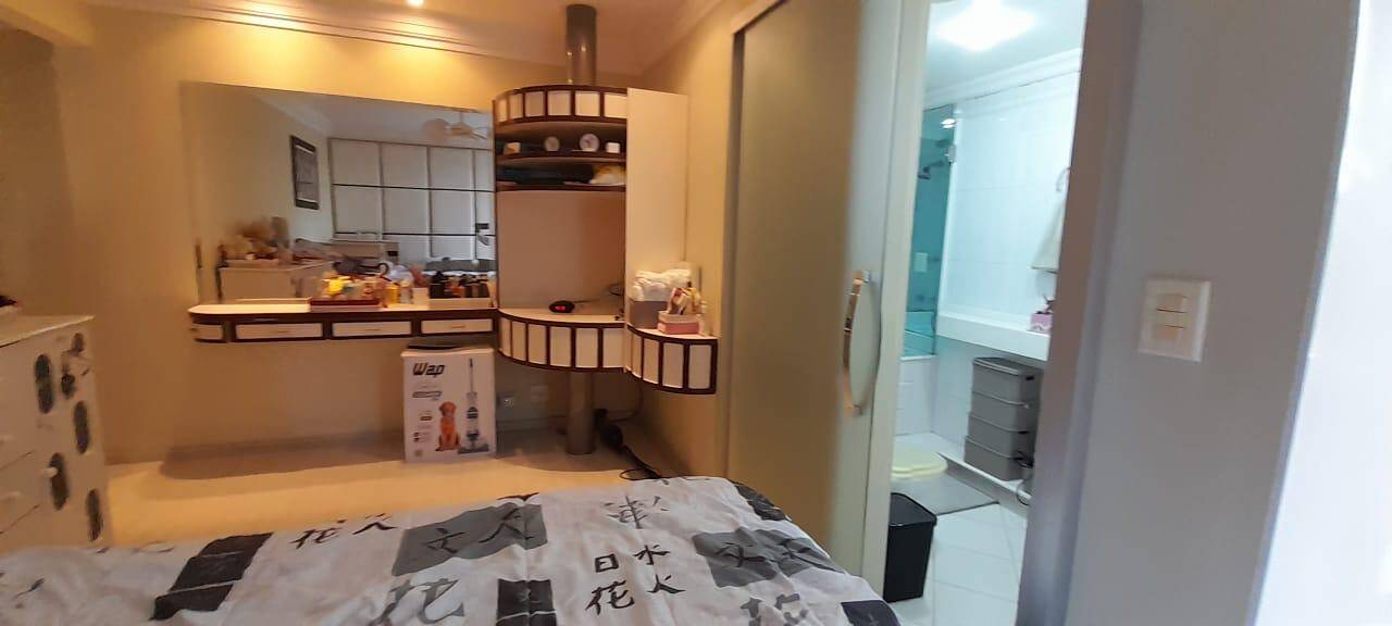 Apartamento à venda com 3 quartos, 156m² - Foto 12