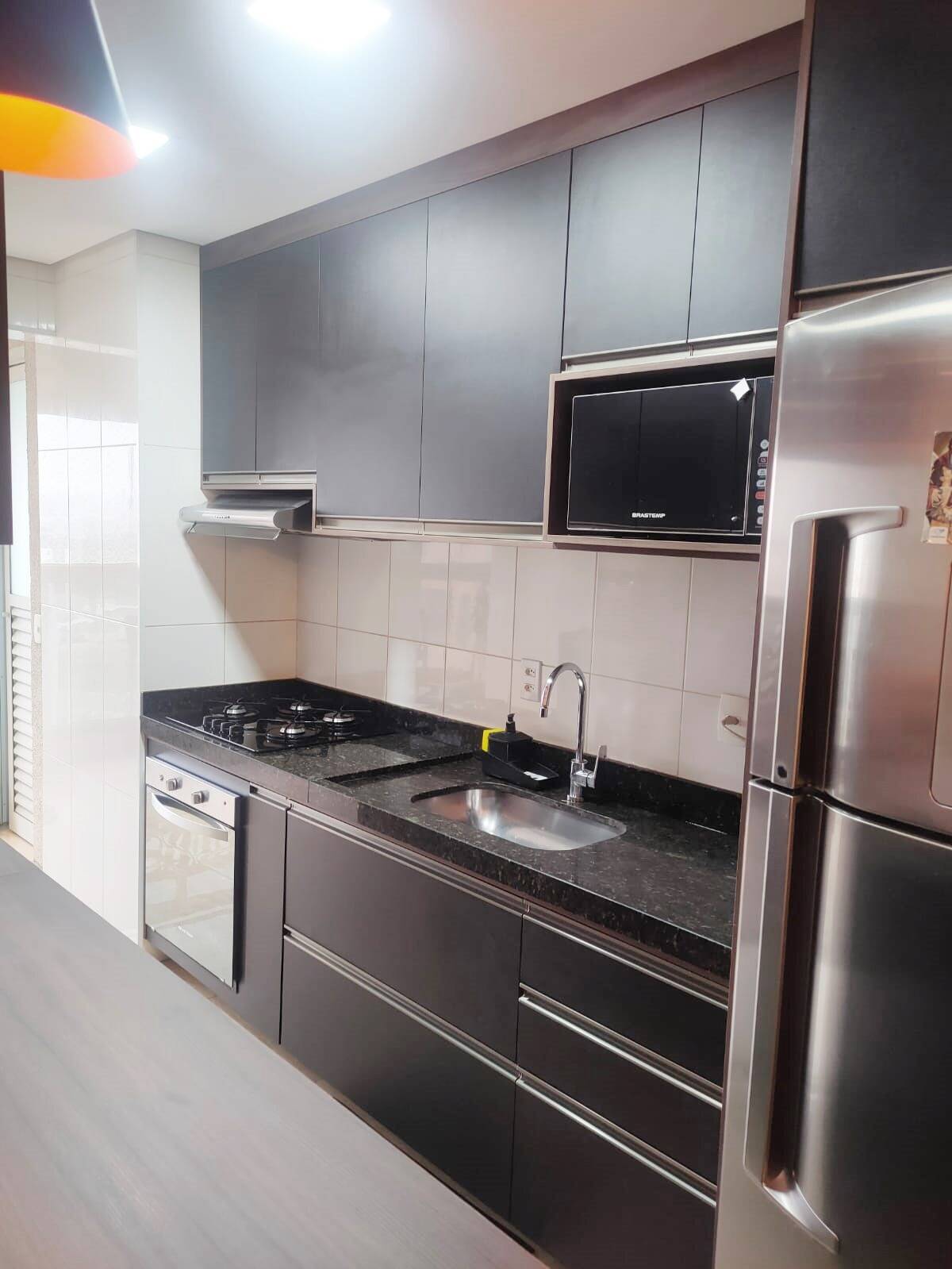 Apartamento à venda com 3 quartos, 93m² - Foto 3