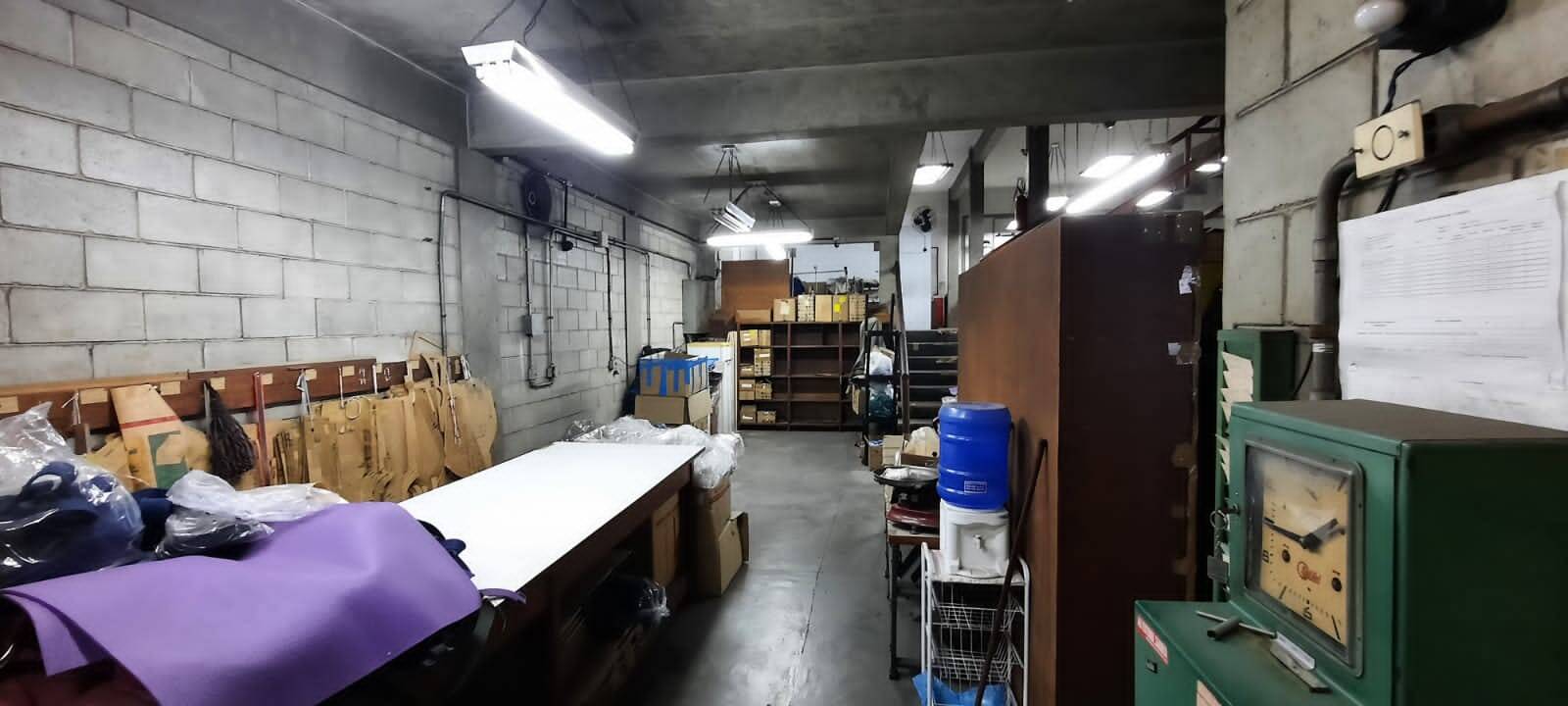 Prédio Inteiro à venda e aluguel, 300m² - Foto 27