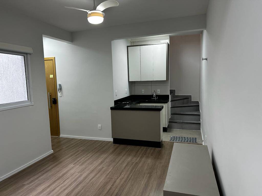 Cobertura à venda com 2 quartos, 88m² - Foto 13