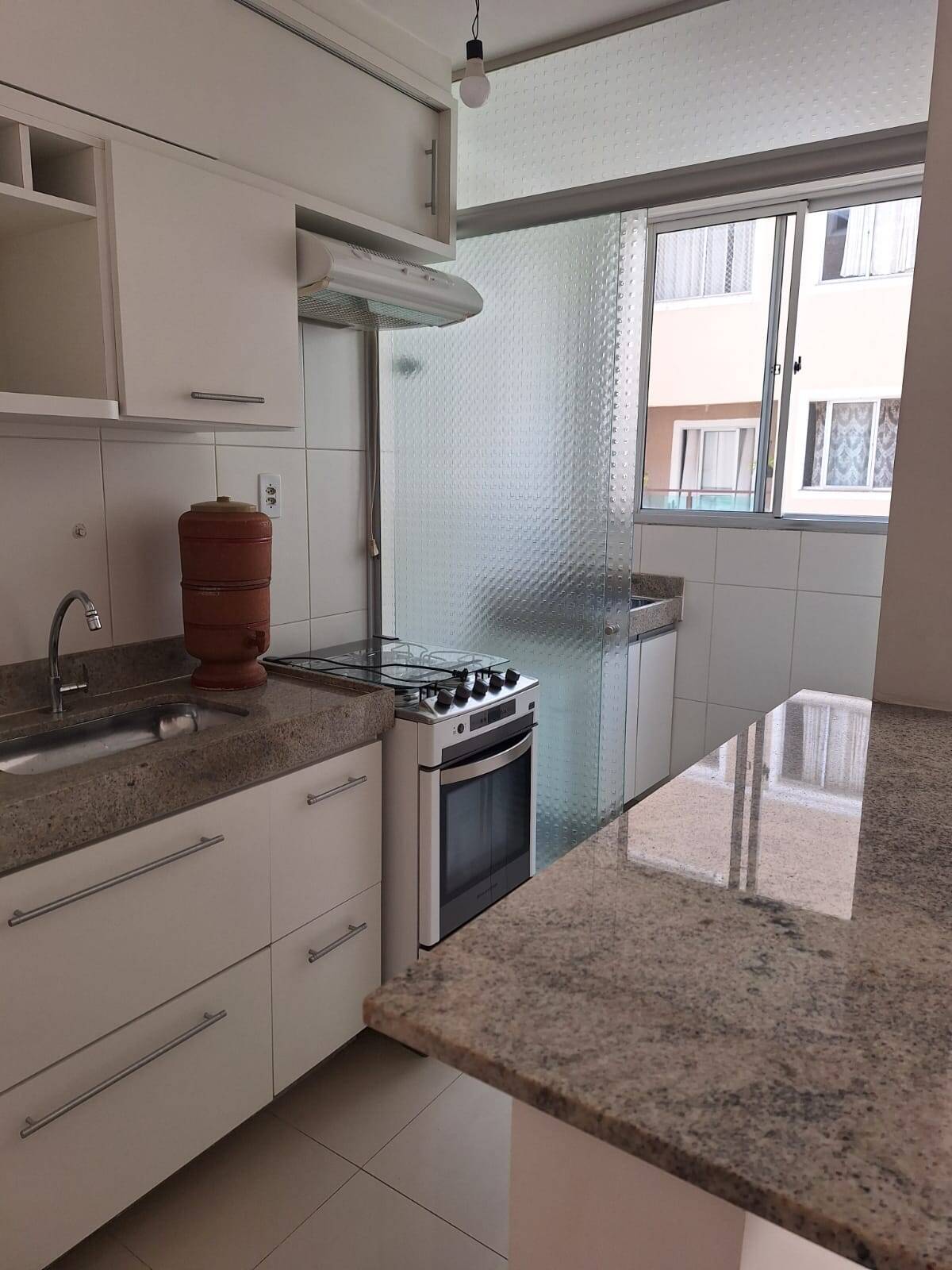 Apartamento à venda com 2 quartos, 48m² - Foto 3