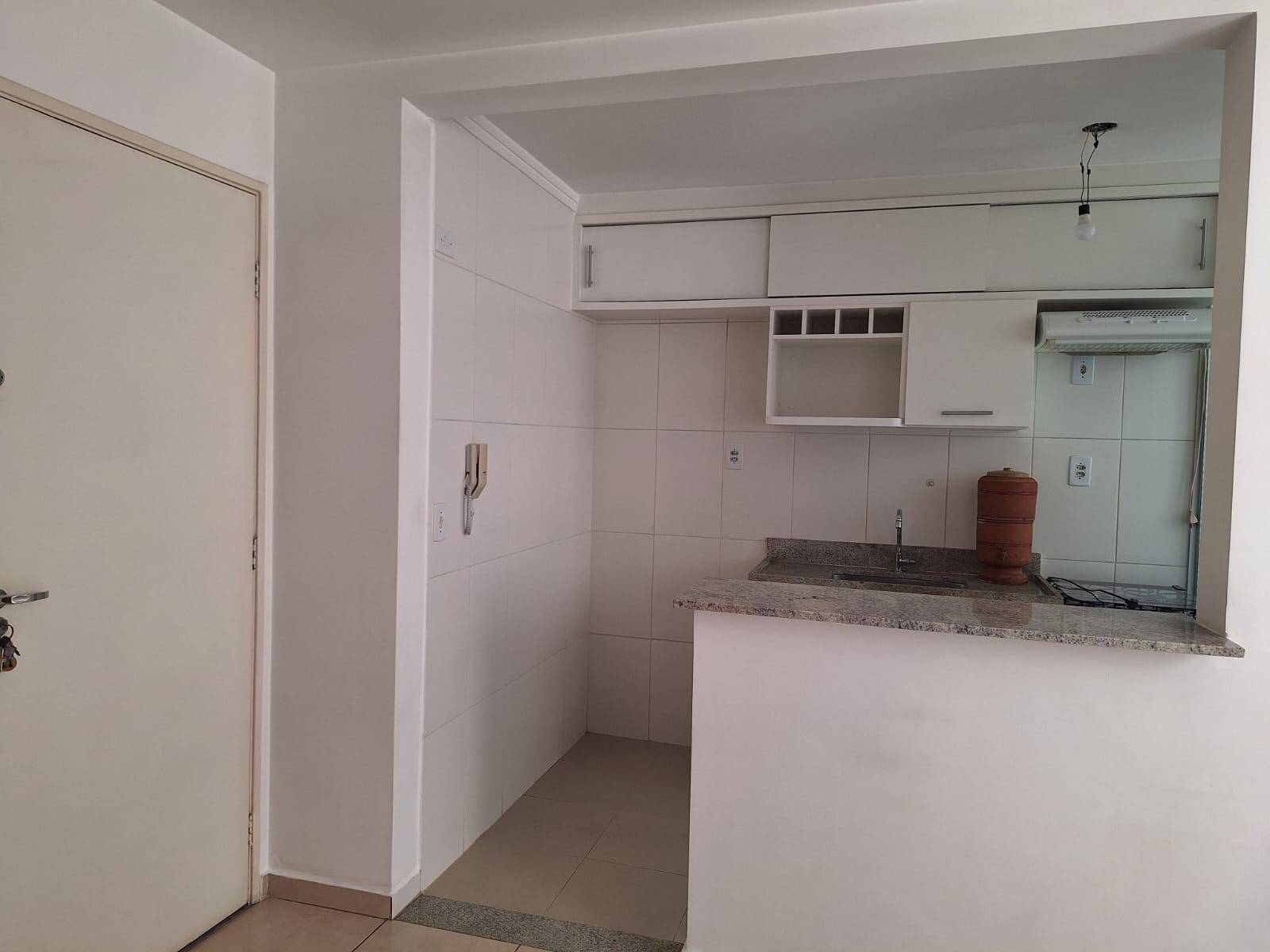 Apartamento à venda com 2 quartos, 48m² - Foto 2