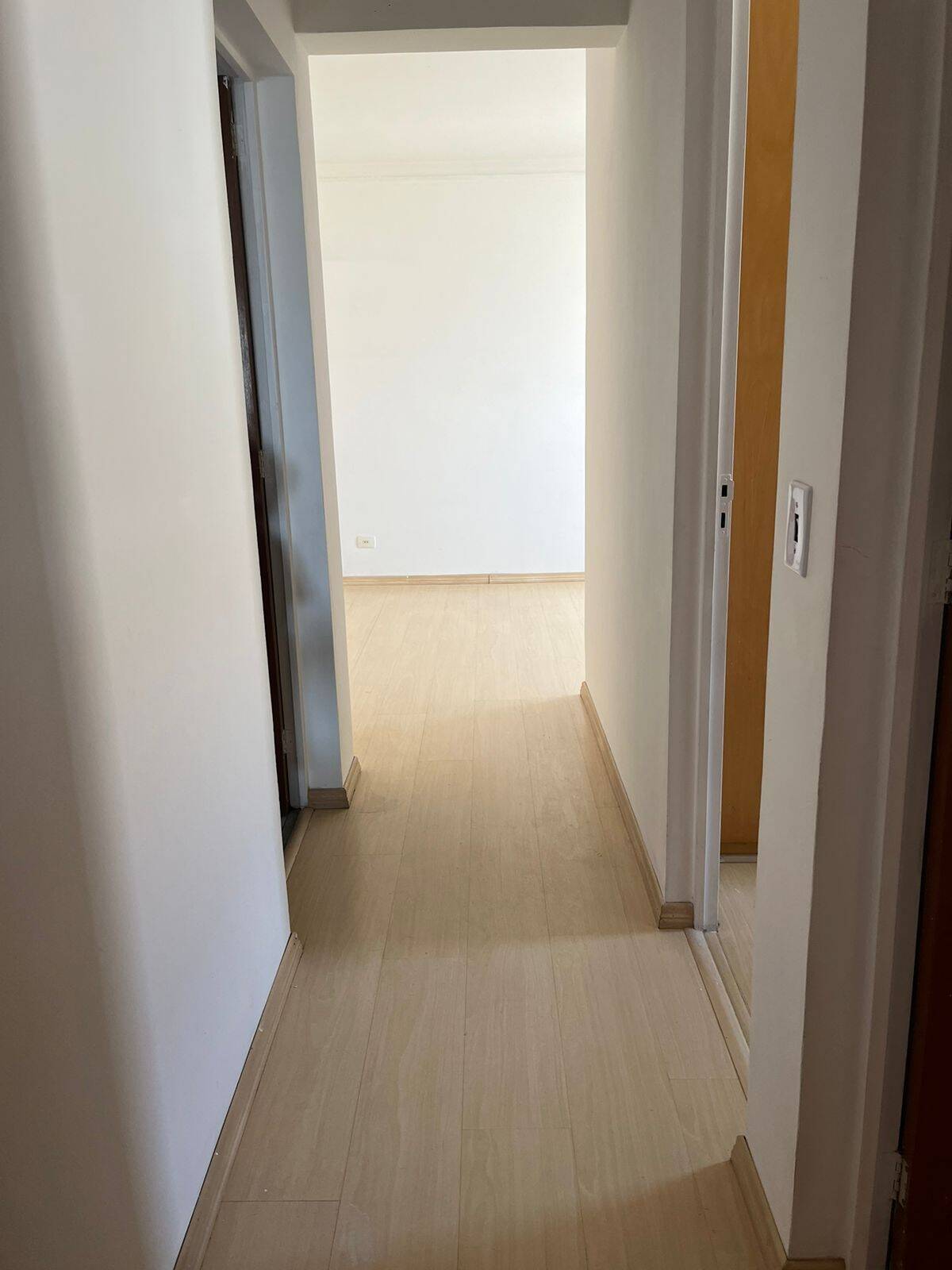 Apartamento à venda com 2 quartos, 55m² - Foto 3