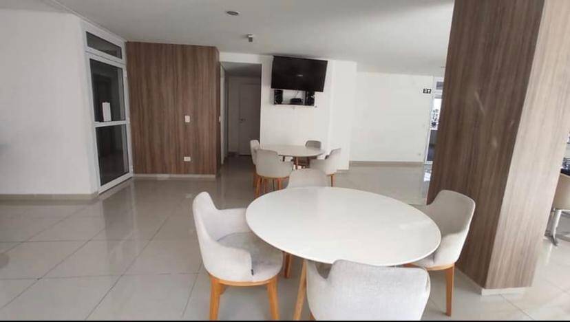 Apartamento à venda com 2 quartos, 95m² - Foto 16