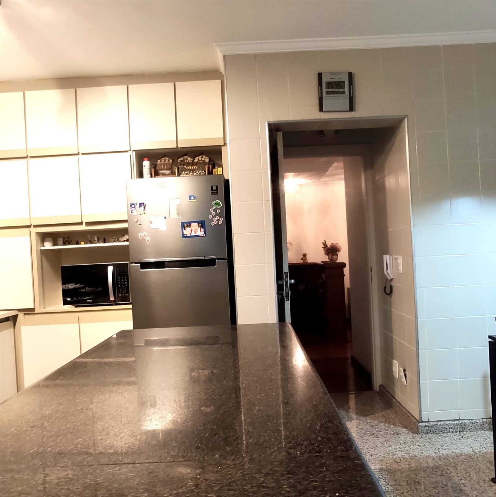 Apartamento à venda com 3 quartos, 170m² - Foto 8