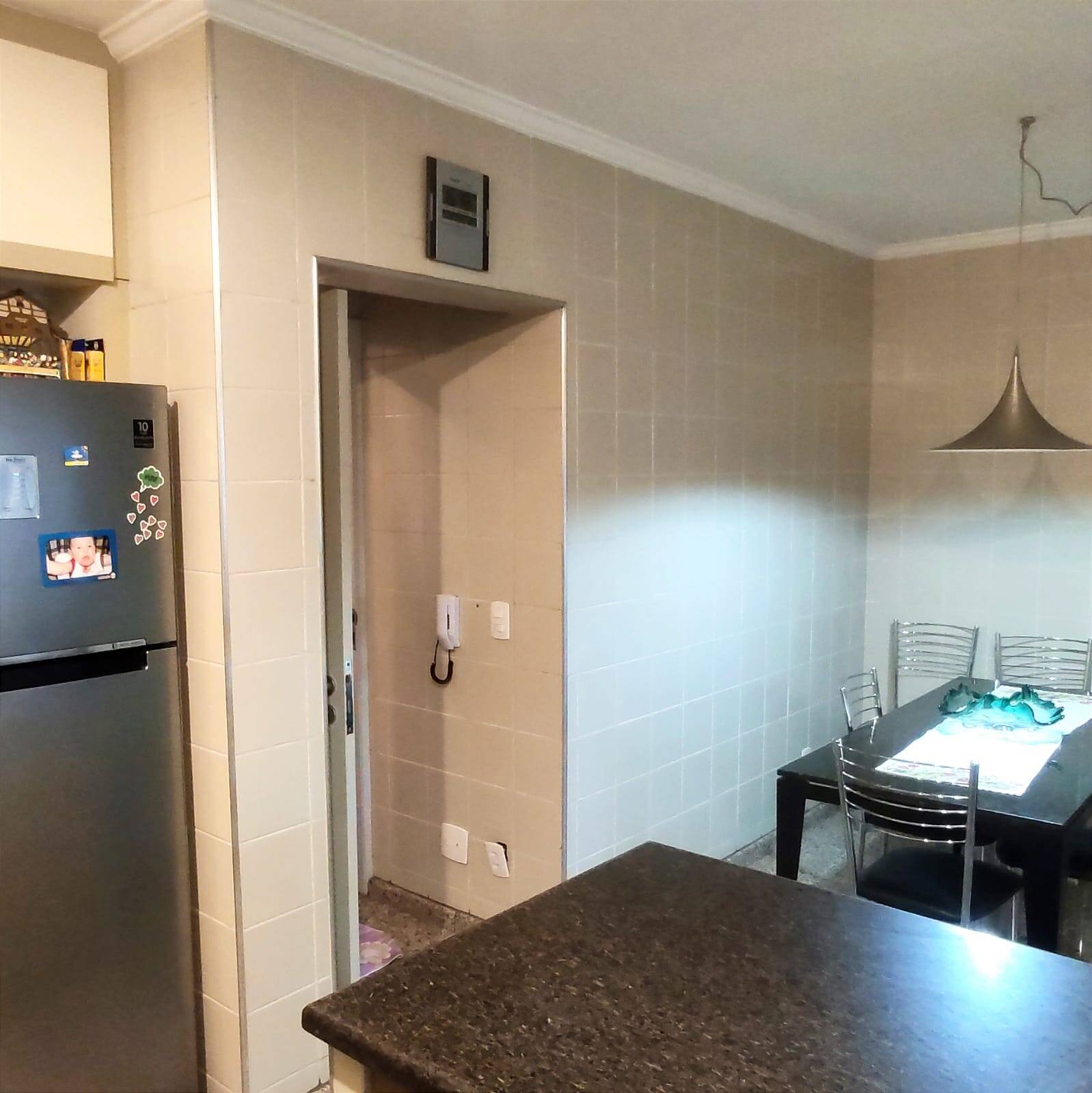 Apartamento à venda com 3 quartos, 170m² - Foto 9