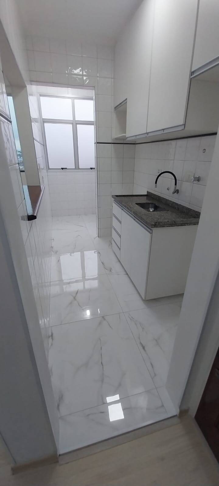 Apartamento à venda com 3 quartos, 61m² - Foto 26