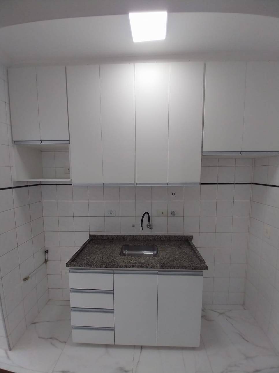 Apartamento à venda com 3 quartos, 61m² - Foto 35