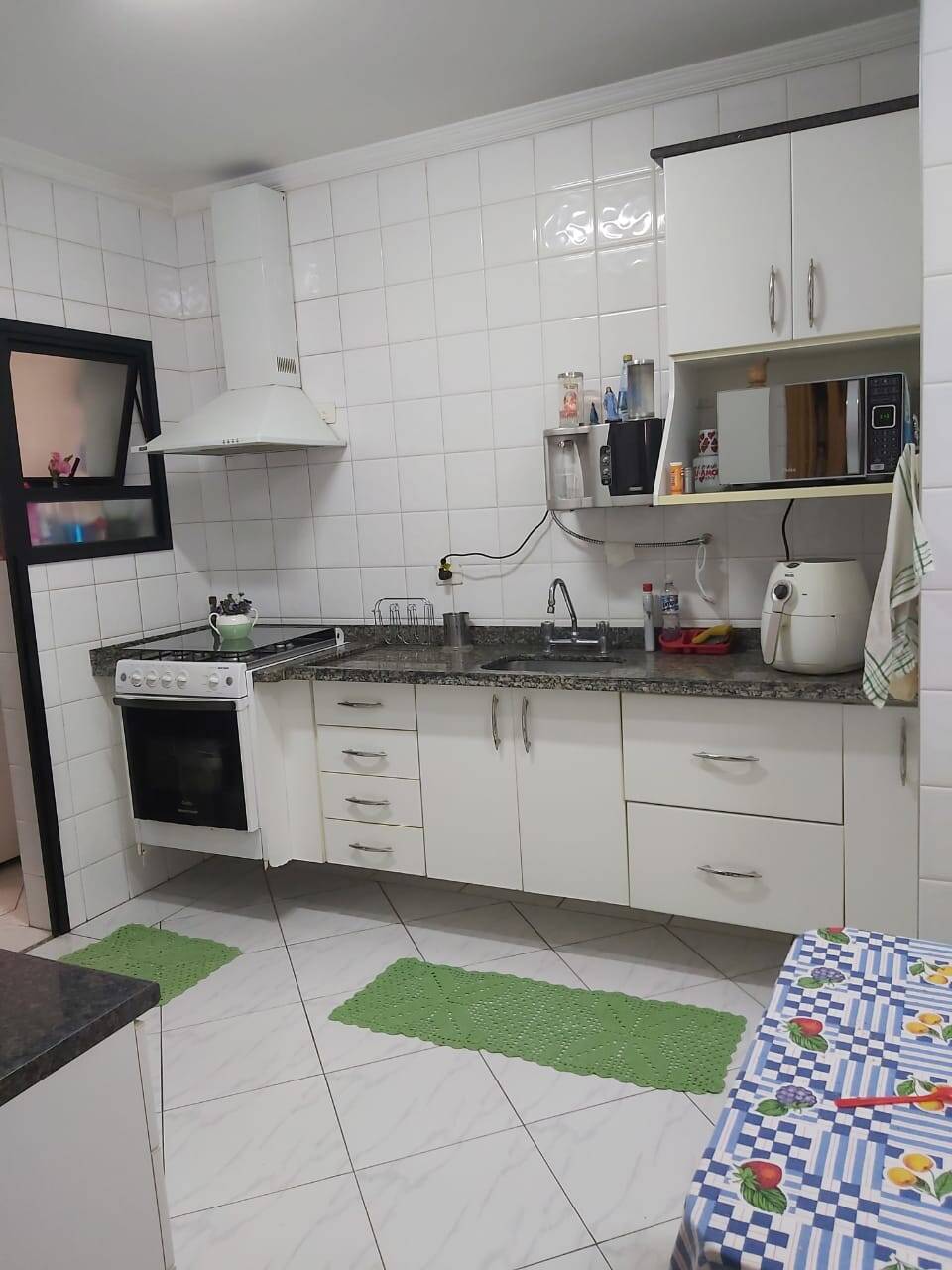 Apartamento à venda com 3 quartos, 98m² - Foto 19