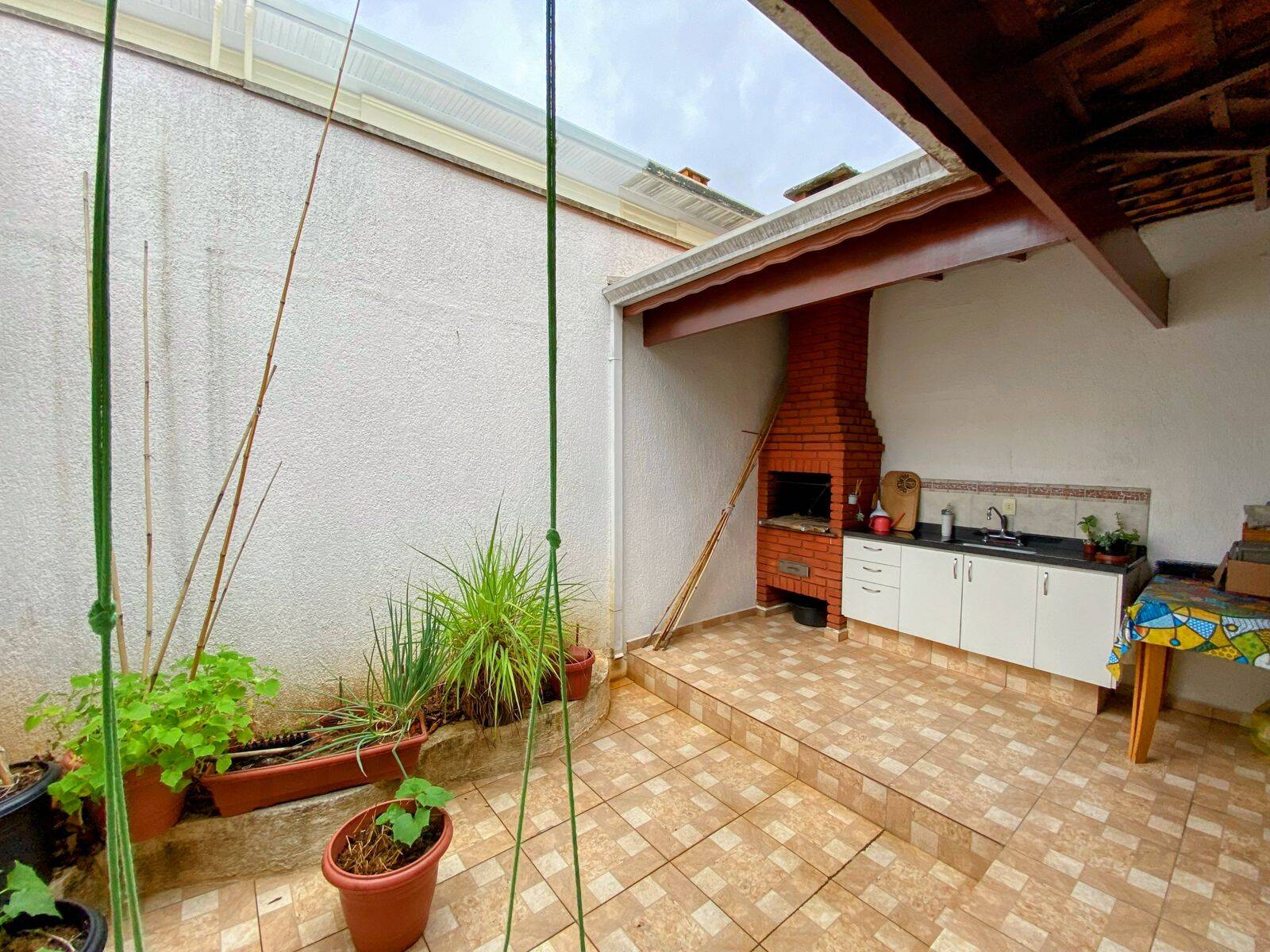 Casa à venda com 3 quartos, 189m² - Foto 7