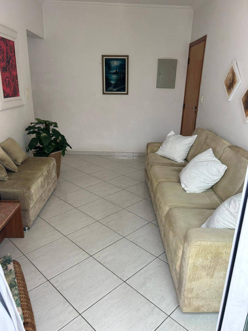 Apartamento à venda com 2 quartos, 80m² - Foto 1