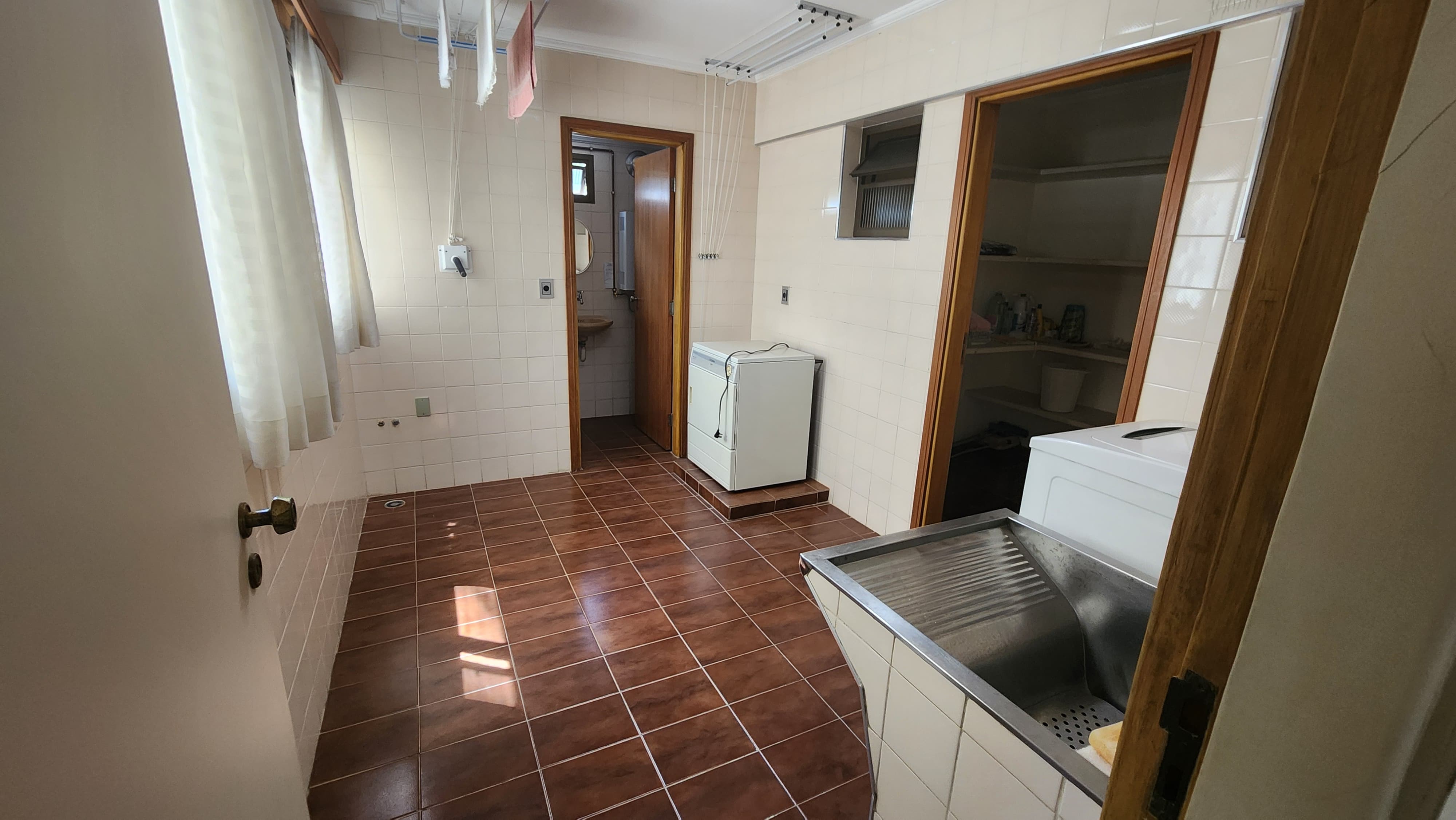 Apartamento à venda com 3 quartos, 145m² - Foto 20