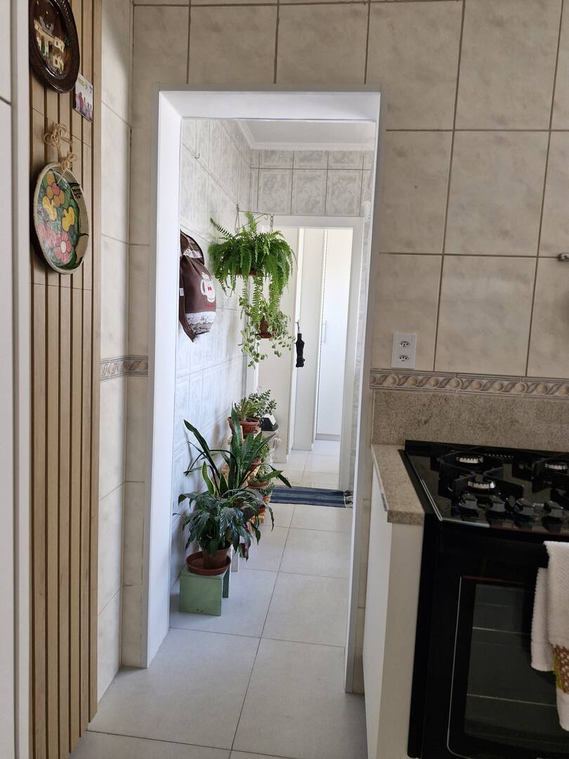 Apartamento à venda com 2 quartos, 75m² - Foto 15