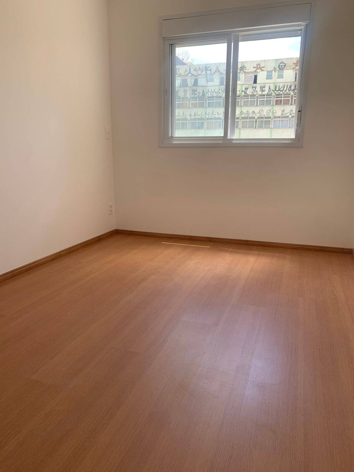 Apartamento à venda com 2 quartos, 64m² - Foto 19