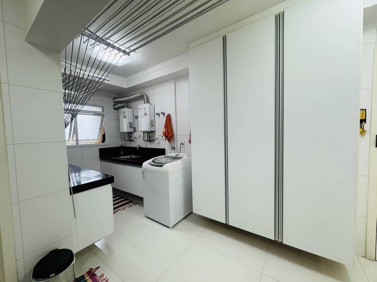 Apartamento à venda com 3 quartos, 243m² - Foto 18